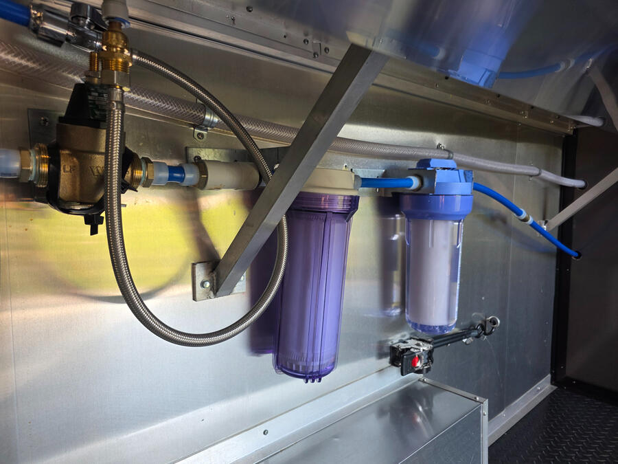 Trailer spec photo 4