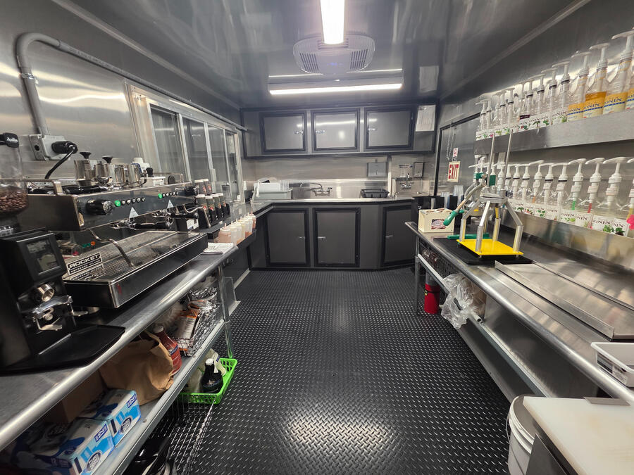 Trailer spec photo 2